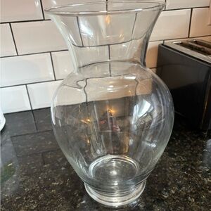 Elegant Clear Glass Vase